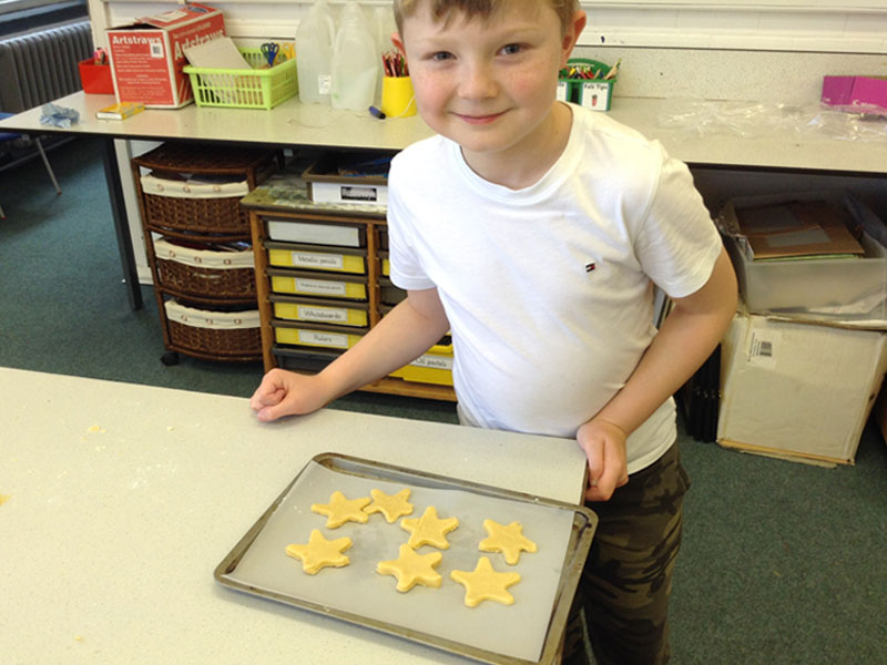 Students in a cooking after school club